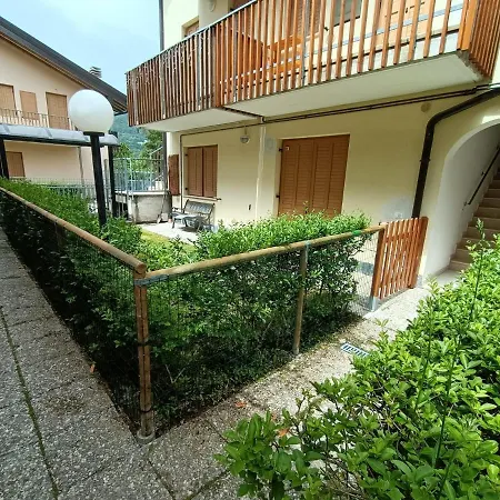 Maison Gregory Apartment Prada